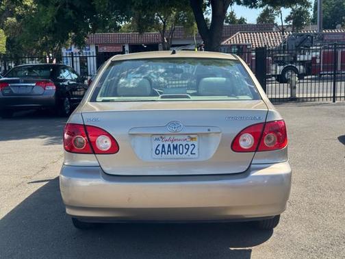 2007 Toyota Corolla LE