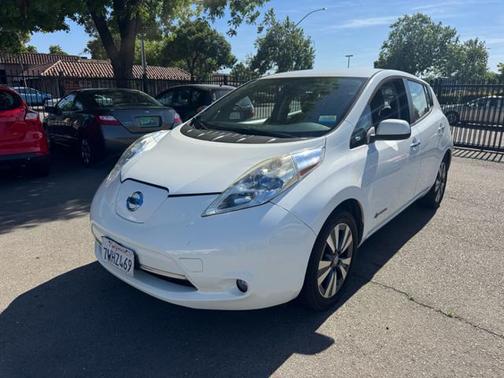 2015 Nissan Leaf SV