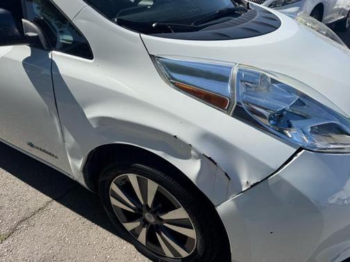 2015 Nissan Leaf SV