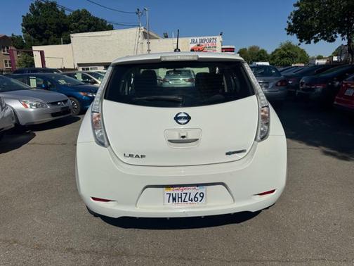 2015 Nissan Leaf SV