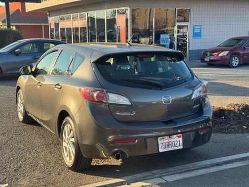 2013 Mazda Mazda3 i Grand Touring