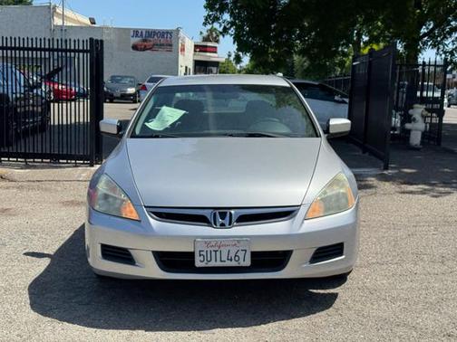 2006 Honda Accord SE