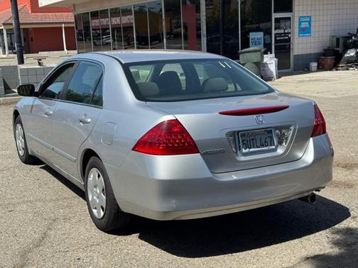 2006 Honda Accord SE
