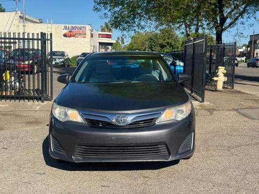 2012 Toyota Camry LE