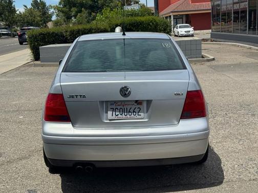 2003 Volkswagen Jetta GLI VR6