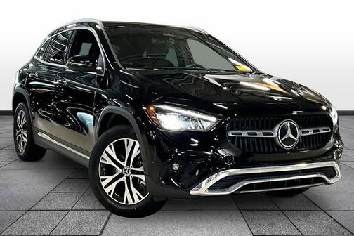 Night Black 2025 Mercedes-Benz GLA 250 4MATIC