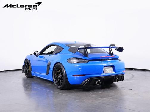 2025 Porsche 718 Cayman GT4 RS