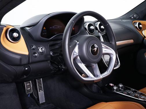 2025 McLaren GTS TechLux