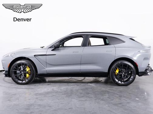 2026 Aston Martin DBX 707