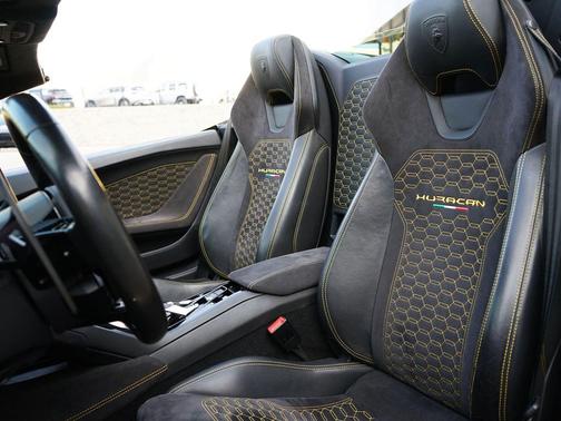 2017 Lamborghini Huracan LP610-4S