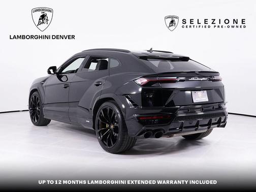 2023 Lamborghini Urus S