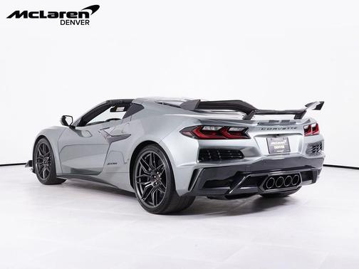 Hypersonic Gray Metallic 2024 Chevrolet Corvette Z06