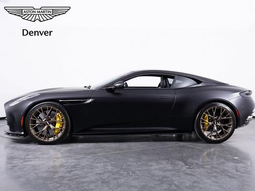 2024 Aston Martin DB12 Base