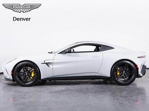 Apex Grey 2026 Aston Martin Vantage Base