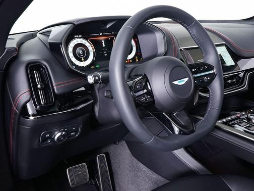 2026 Aston Martin DBX S