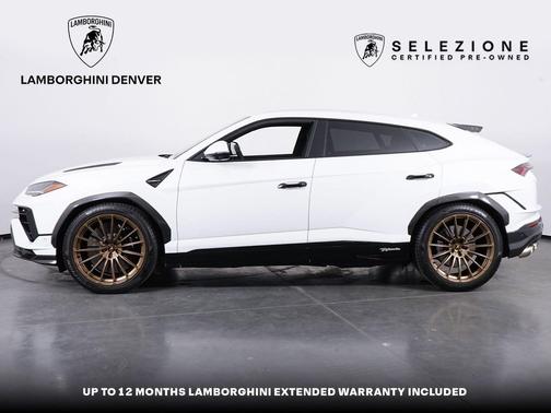 2023 Lamborghini Urus Performante