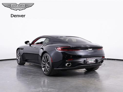 2018 Aston Martin DB11 Base