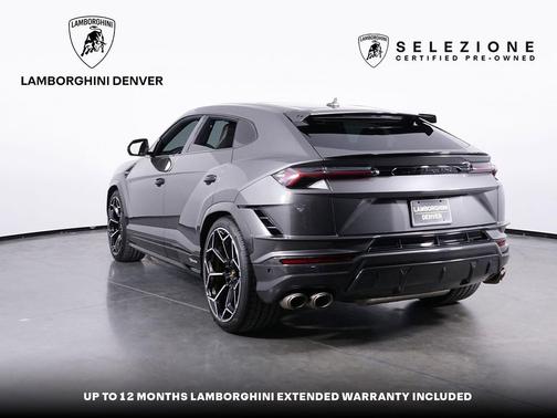 2024 Lamborghini Urus Performante