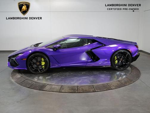 2024 Lamborghini Revuelto Base