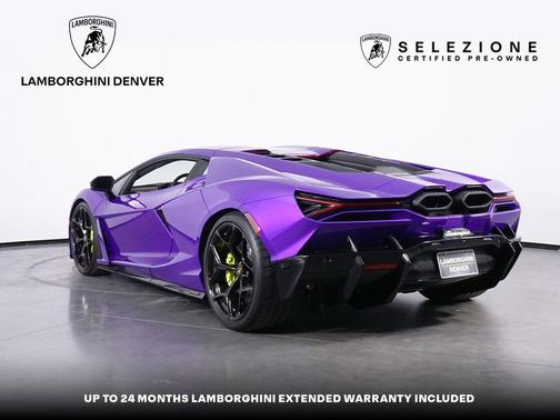 2024 Lamborghini Revuelto Base