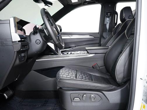 Crystal White Tricoat 2025 Cadillac Escalade V-Series
