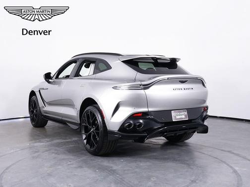 2025 Aston Martin DBX 707