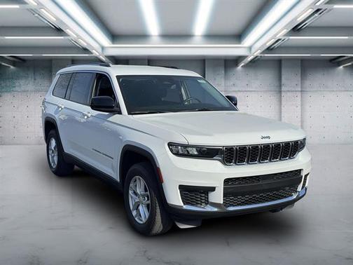 2022 Jeep Grand Cherokee L Laredo
