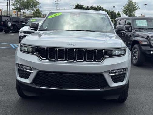 2023 Jeep Grand Cherokee 4xe Base