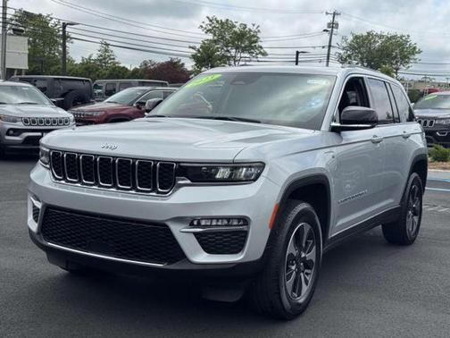 2023 Jeep Grand Cherokee 4xe Base