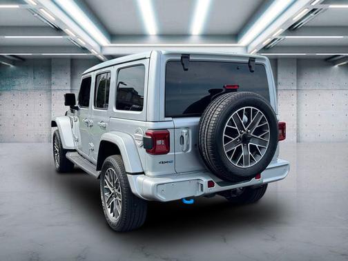 2022 Jeep Wrangler Unlimited 4xe Sahara