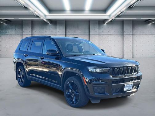 2023 Jeep Grand Cherokee L Laredo