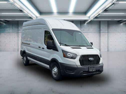 2022 Ford Transit-250 Base