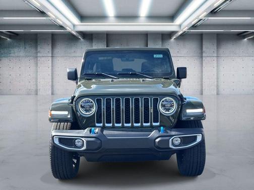 2022 Jeep Wrangler Unlimited 4xe Sahara