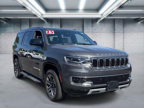 Metallic 2025 Jeep Wagoneer Series II