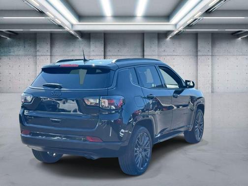 2022 Jeep Compass Altitude