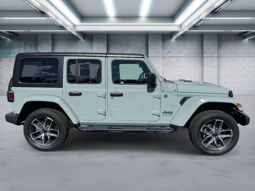 2024 Jeep Wrangler 4xe Sport