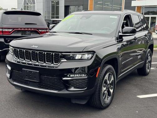 2023 Jeep Grand Cherokee 4xe Base