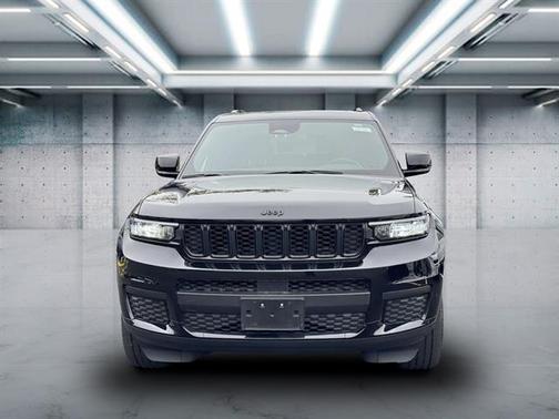 2022 Jeep Grand Cherokee L Laredo