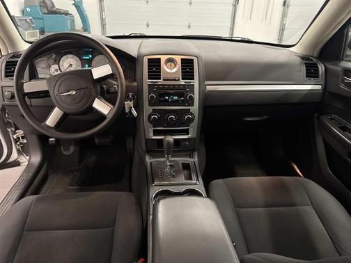 2009 Chrysler 300 LX