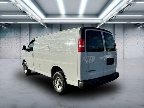 2018 Chevrolet Express 2500 Work Van