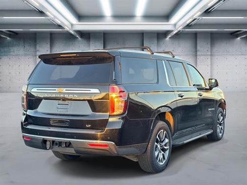 2022 Chevrolet Suburban LT