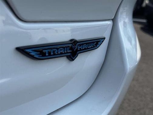 2023 Jeep Grand Cherokee 4xe Trailhawk