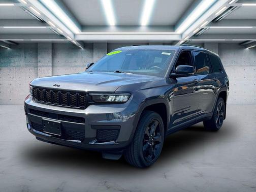 2022 Jeep Grand Cherokee L Laredo