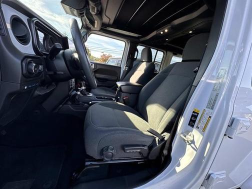 2024 Jeep Wrangler 4xe Sport