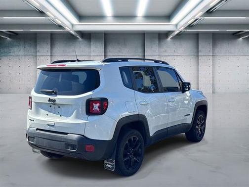 Alpine White 2023 Jeep Renegade Altitude