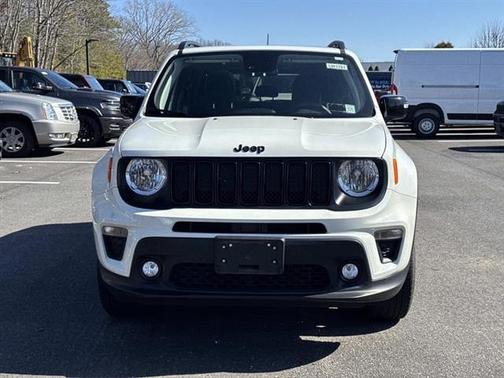 Alpine White 2023 Jeep Renegade Altitude