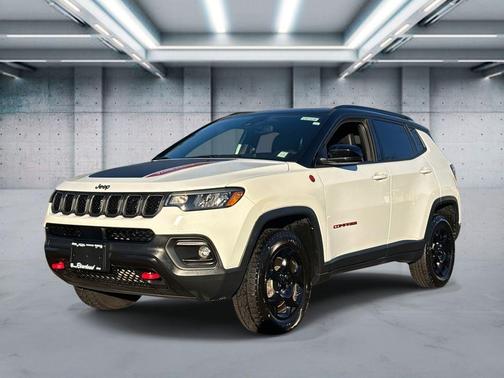 2023 Jeep Compass Trailhawk