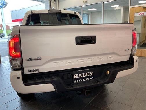 2017 Toyota Tacoma Limited