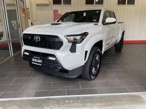 2024 Toyota Tacoma Hybrid TRD Sport