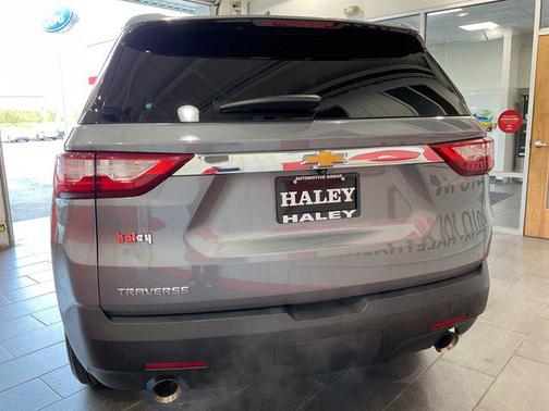 2021 Chevrolet Traverse LS